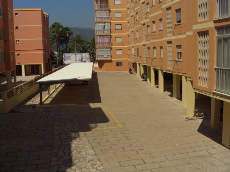 exterioryaparcamiento.jpg